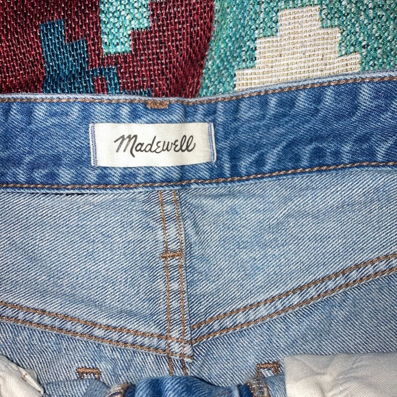 Madewell Relaxed Denim shorts, good condition, Size 27 - Picture 3 of 5